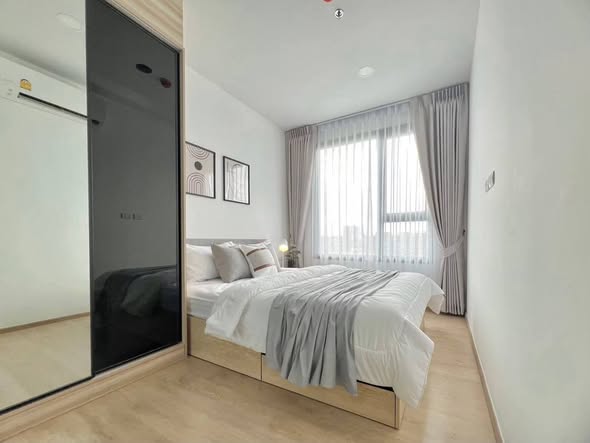 bedroom and room interior of Chewathai Kaset-Nawamin
