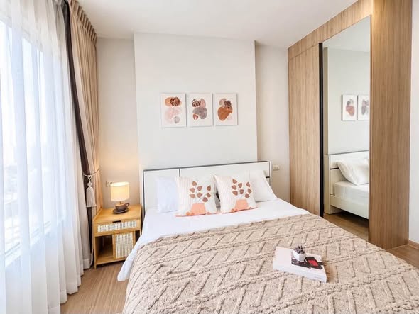 bedroom of Chewathai Pinklao | ชีวาทัย ปิ่นเกล้า