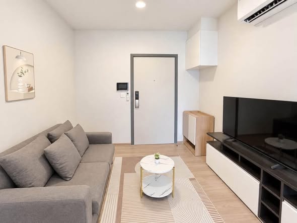 bedroom and living room of Chewathai Pinklao | ชีวาทัย ปิ่นเกล้า