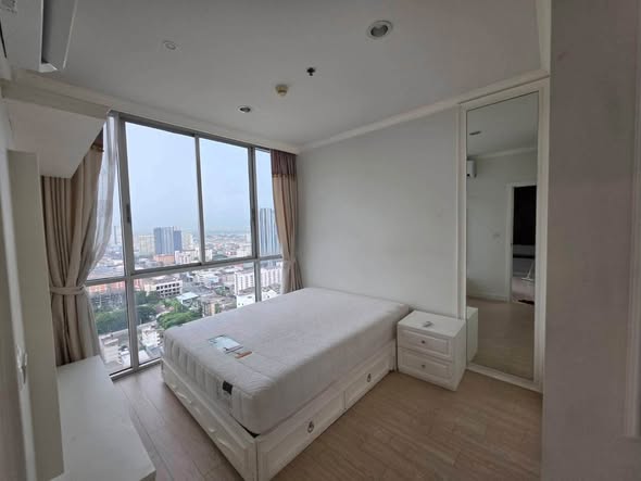 bedroom of Chewathai Ramkhamhaeng