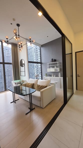 living room and room interior of Chewathai Residence Asoke
