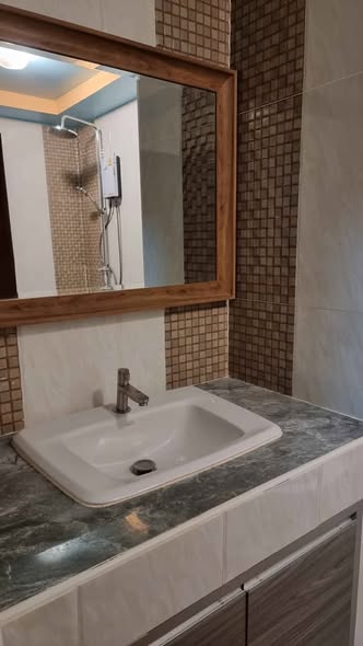 bathroom of Chiang Mai Riverside Condominium