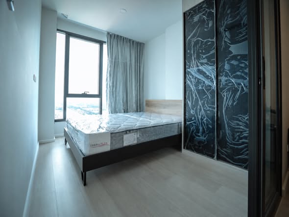 bedroom and room interior of เซียล่า ศรีปทุม (CIELA Sripatum)