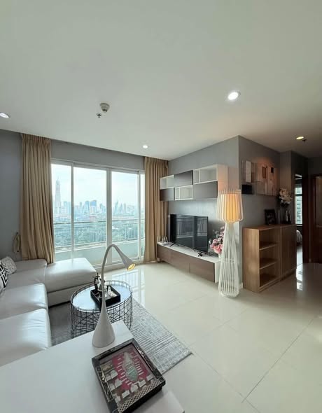 bedroom and living room of Circle Condominium