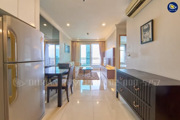 Circle Condominium