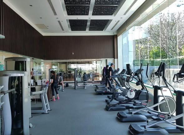 Circle Condominium