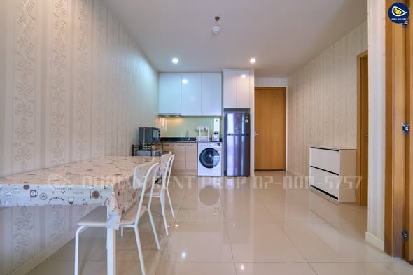 Circle Condominium