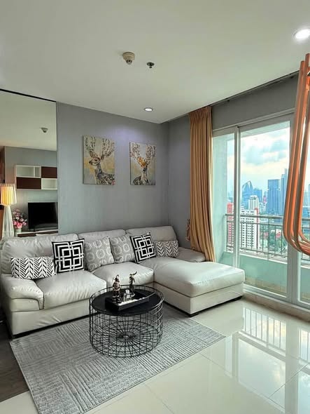 living room of Circle Condominium