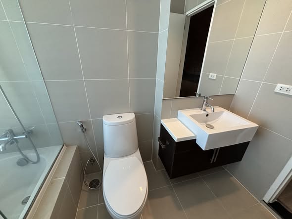 bathroom of @ City Condo Sukhumvit