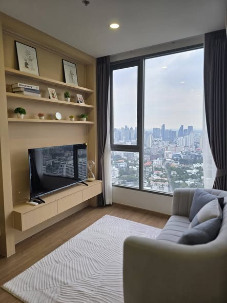 living room and bedroom of CLOUD Thonglor-Phetchaburi
