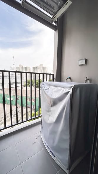 bathroom of COBE Ratchada-Rama 9