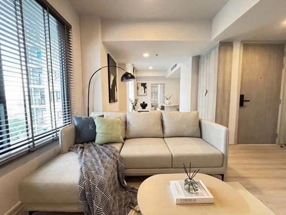 bedroom and living room and room interior of COBE Ratchada-Rama 9