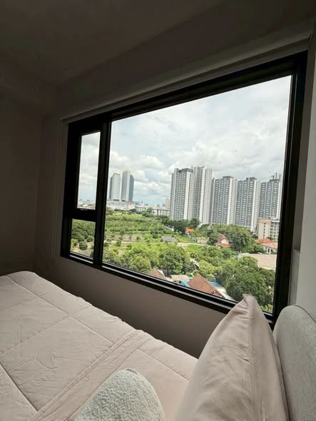 bedroom and room interior of COBE Ratchada-Rama 9