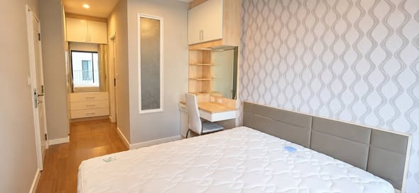 bedroom of Condolette Dwell Sukhumvit 26