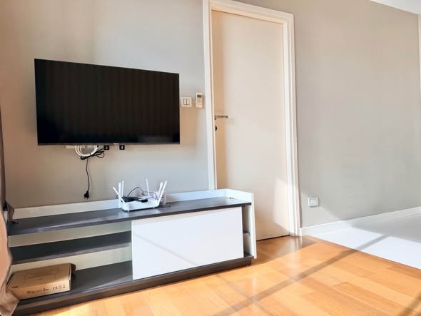 bedroom and room interior of Condolette ize Ratchathewi