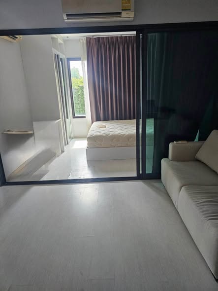 bedroom of Condolette Pixel Sathorn