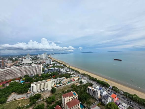 Copacabana Beach Jomtien
