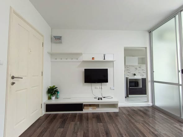 living room and bedroom and room interior of D Condo Sukhumvit 109