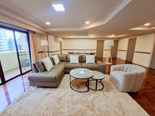 living room of D. H. Grand Tower