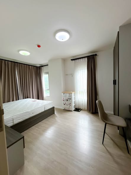 bedroom of dcondo rin