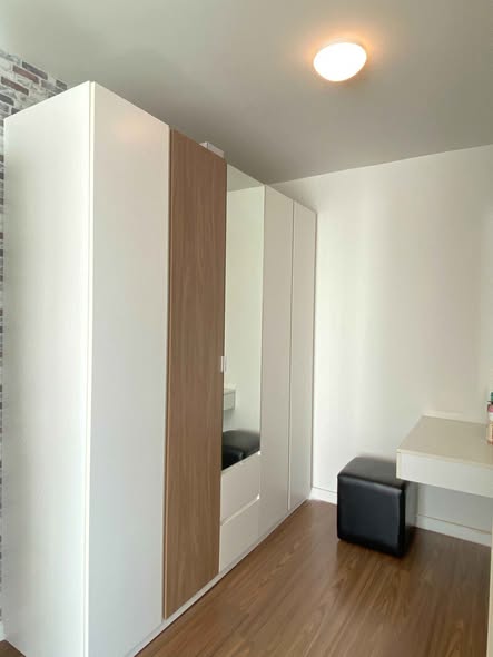room interior of Dcondo