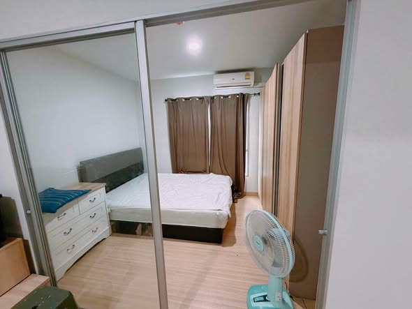 bedroom and room interior of Deco condominium C building