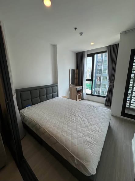 bedroom of DENIM Jatujak
