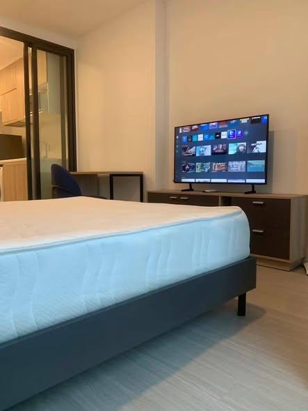 bedroom of DENIM Jatujak