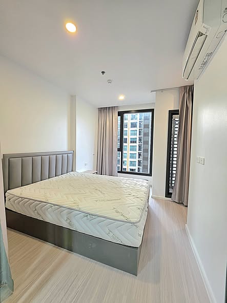 bedroom of DENIM Jatujak