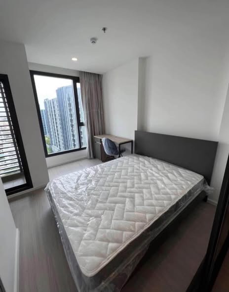 bedroom of DENIM Jatujak
