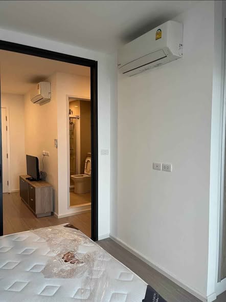 bedroom and room interior of DENIM Jatujak