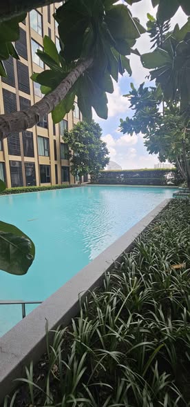 pool of DENIM Jatujak