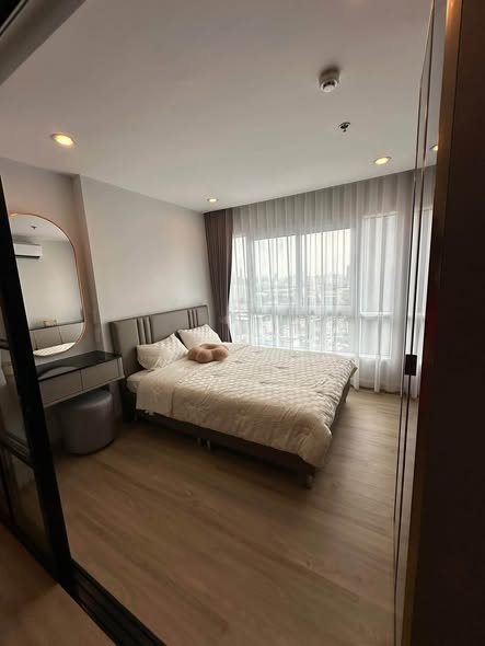 bedroom and room interior of Diamond Condominium, Ratchadaphisek