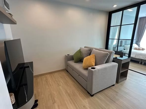 living room and bedroom and room interior of Diamond Condominium, Ratchadaphisek