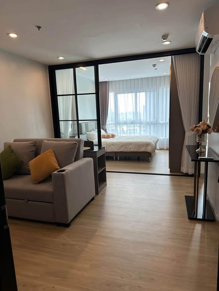 living room and bedroom and room interior of Diamond Condominium, Ratchadaphisek