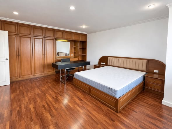bedroom of DS Towers1