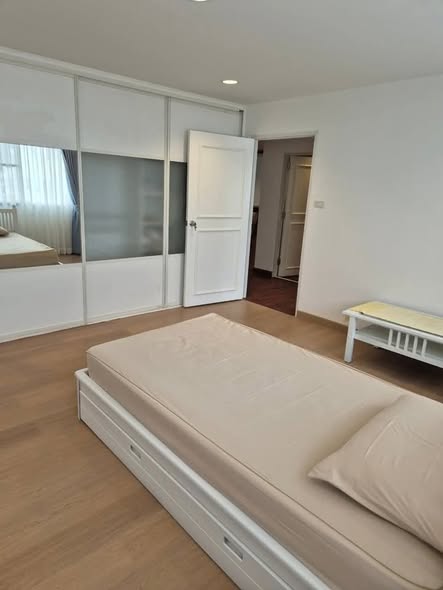 bedroom and room interior of DS Towers1