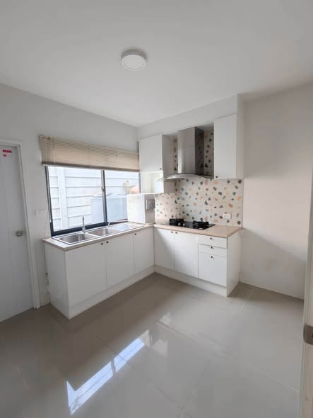 อีโค เฮ้าส์ วงแหวน-ลำลูกกา ECO HAUS Wongwaen – Lamlukka