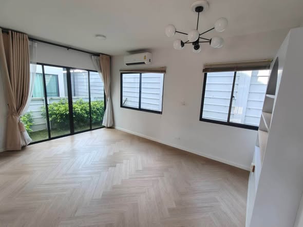 room interior of อีโค เฮ้าส์ วงแหวน-ลำลูกกา ECO HAUS Wongwaen – Lamlukka