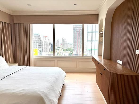 bedroom of Eight Thonglor Residence