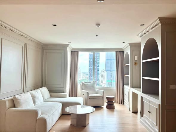 living room of Eight Thonglor Residence
