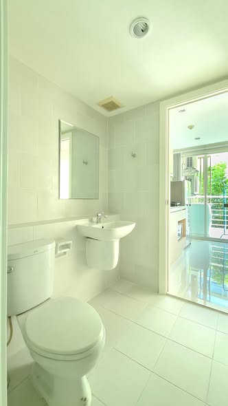bathroom of ELEMENTS SRINAGARINDRA CONDO
