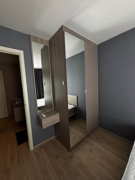 bedroom of Elio Del Moss Phaholyothin