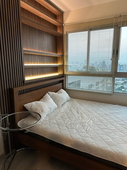 bedroom of Elio Sathorn-Wutthakat