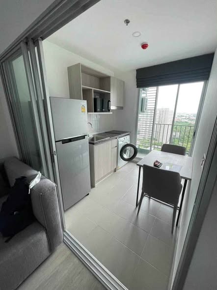 room interior of Elio Sathorn-Wutthakat