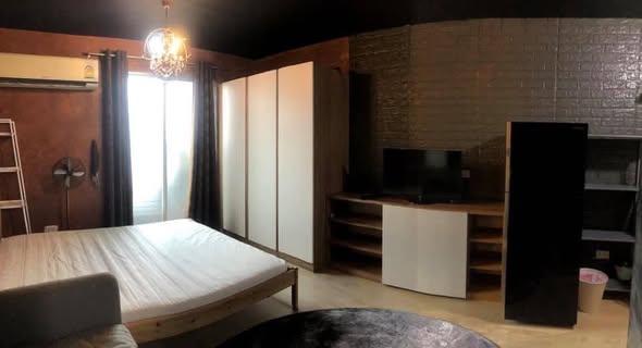 bedroom and room interior of Elio Sukhumvit 64