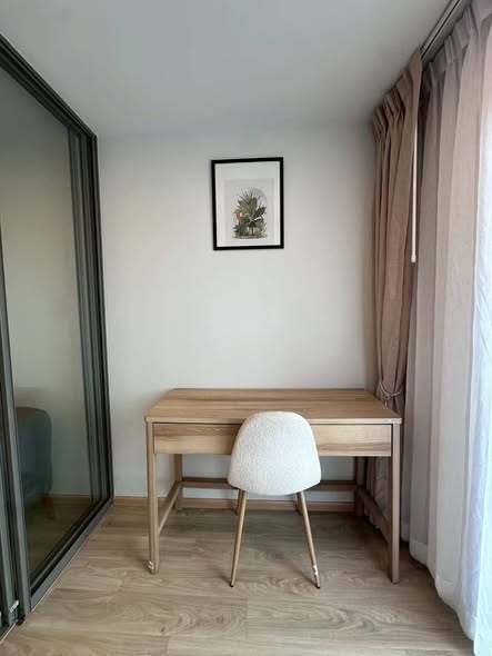 room interior of ESQUE Condo Sukhumvit 101/1