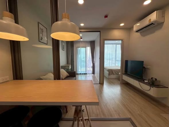 room interior of ESQUE Condo Sukhumvit 101/1