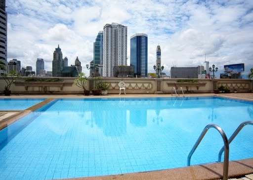 pool of First Tower Condominium