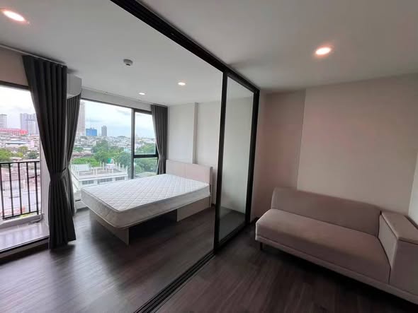 bedroom of FLEXI Sathon-Charoen Nakhon